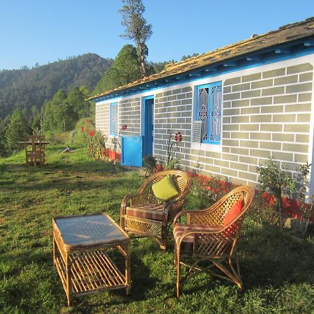 Thikalna Himalayan Retreat Villa Алмора Екстериор снимка