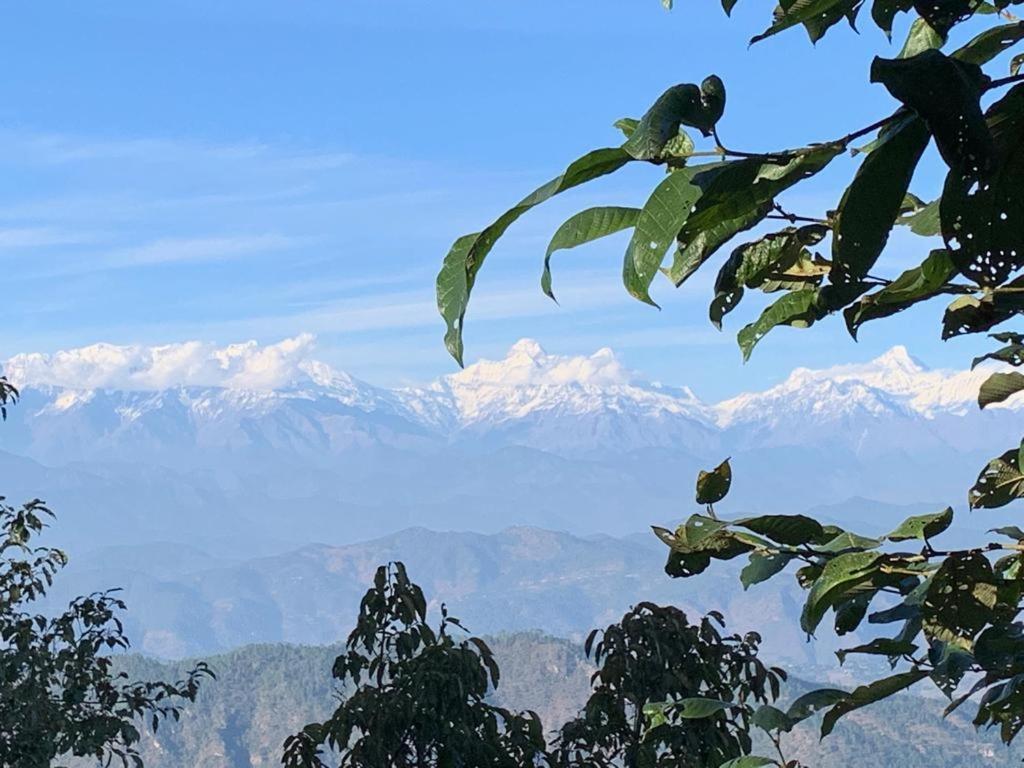 Thikalna Himalayan Retreat Villa Алмора Екстериор снимка